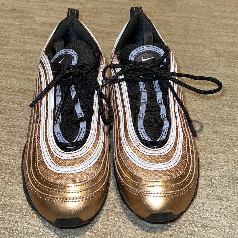 Bronzed Nike air max womans 9